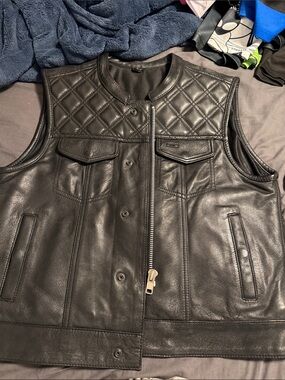 Men's Black authentic riding gear vest